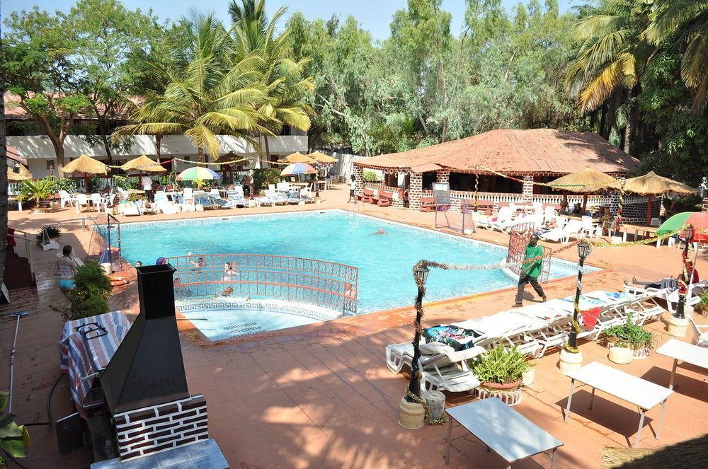 Badala Park Hotel Kotu Εξωτερικό φωτογραφία