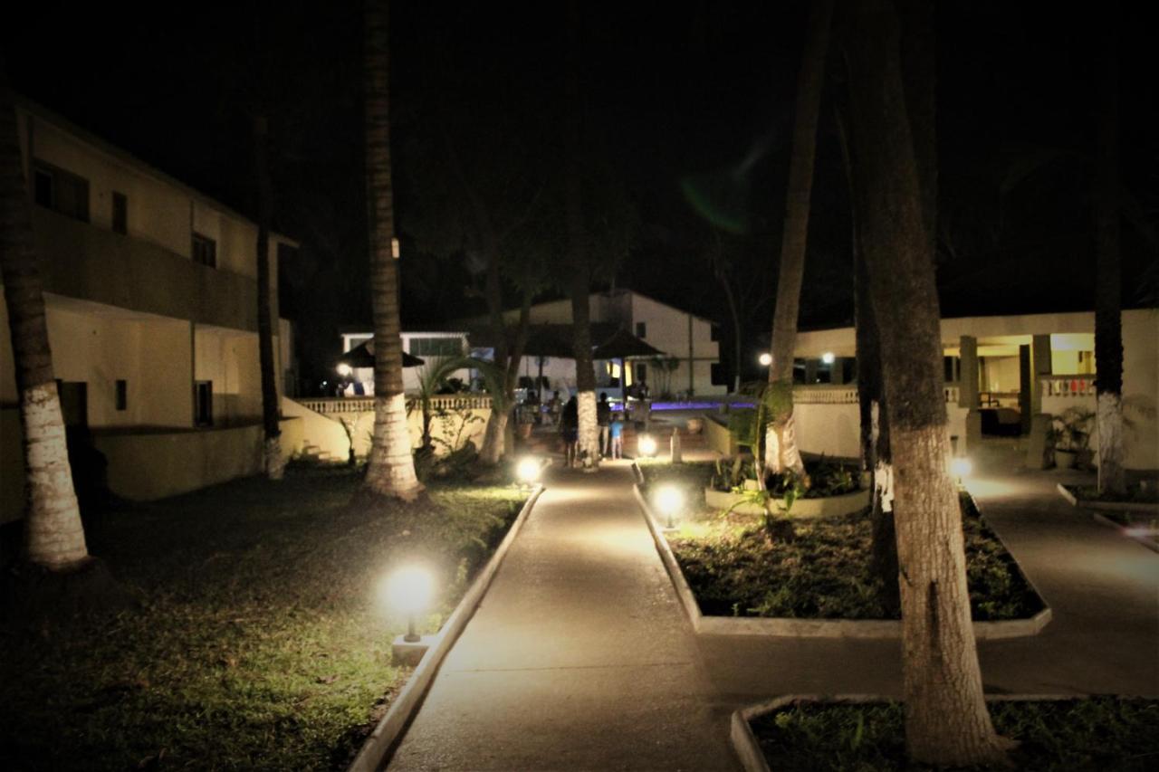 Badala Park Hotel Kotu Εξωτερικό φωτογραφία